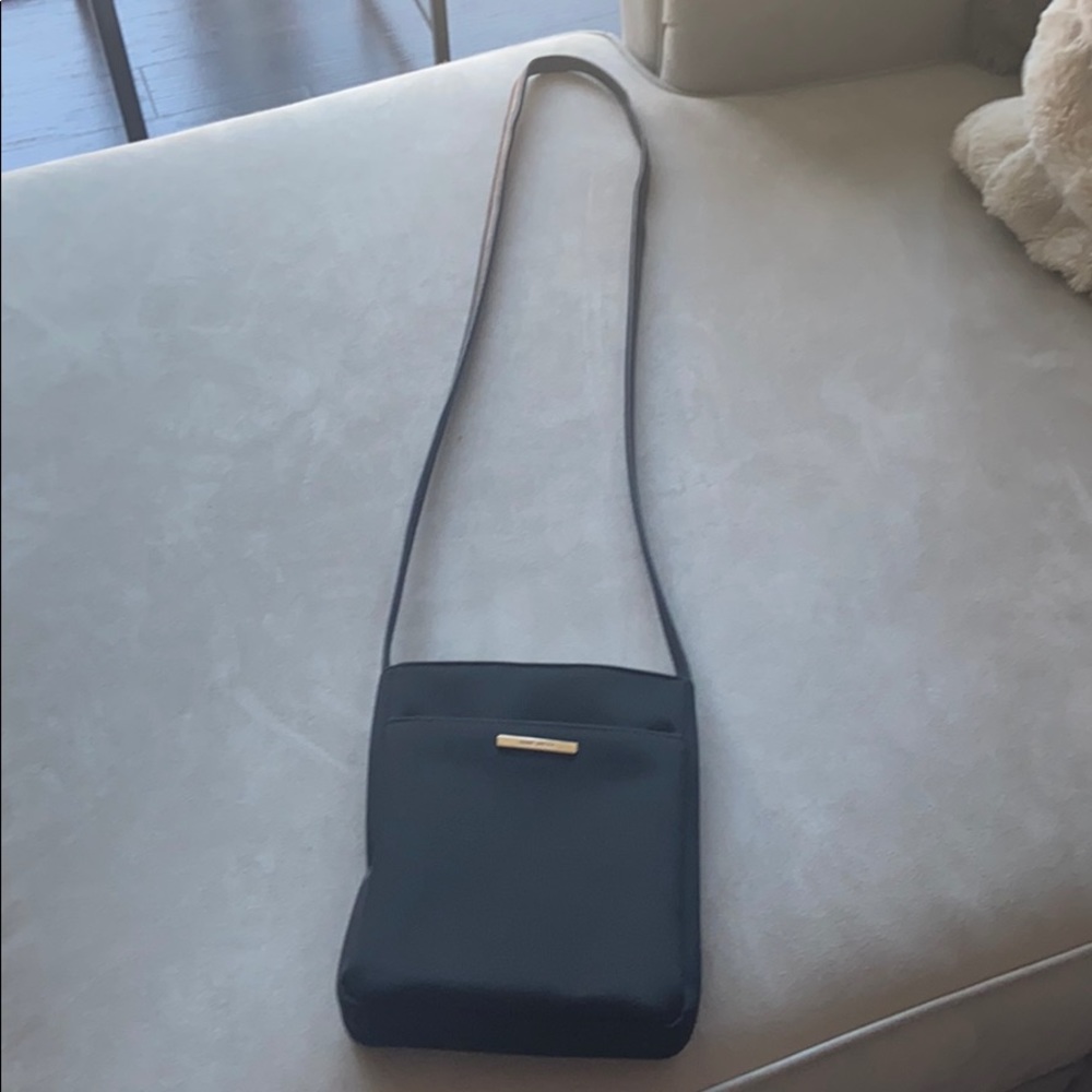 Black leather and nylon Nine West crossbody